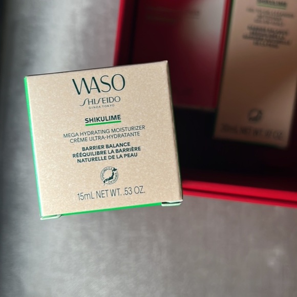 Shiseido  pack of 6 products - Picture 12 of 17